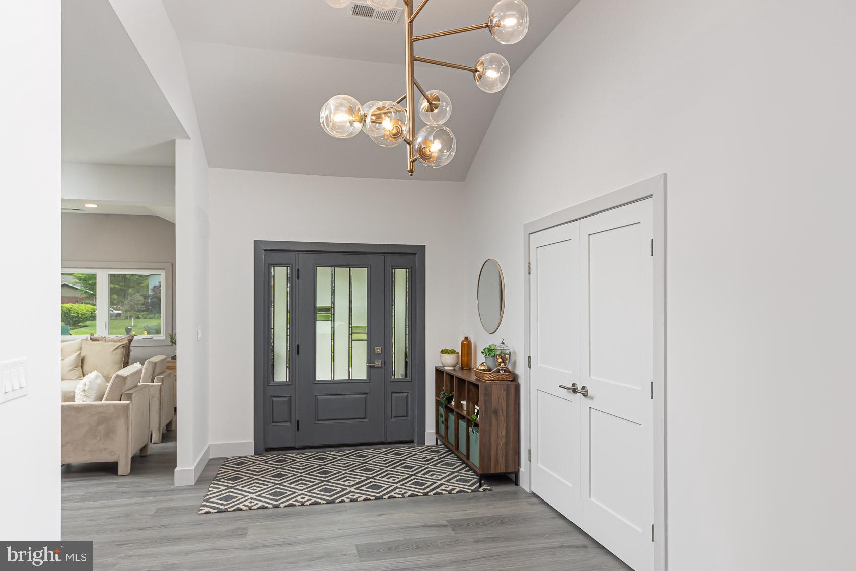 DUMBARTON HEIGHTS - Residential