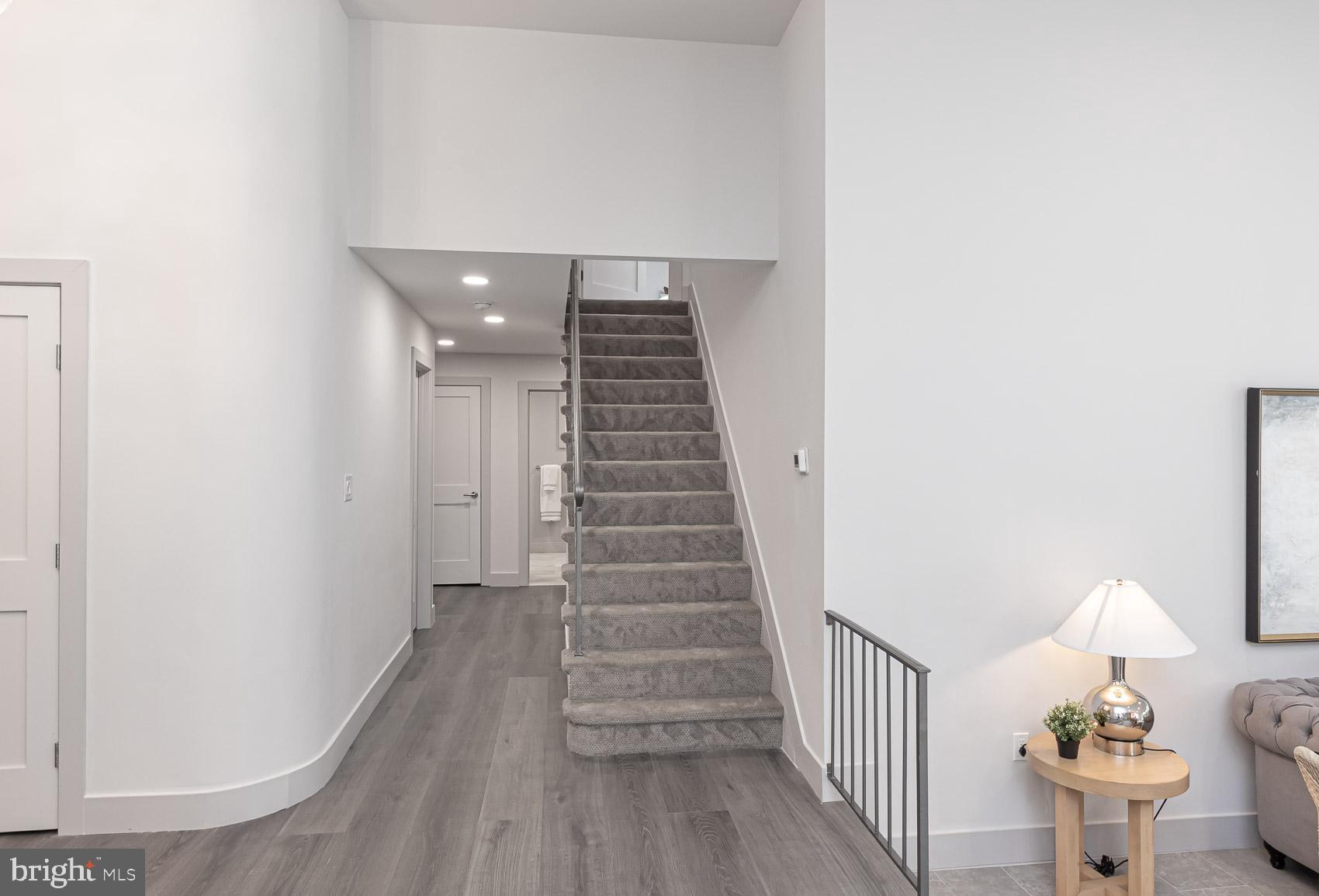 DUMBARTON HEIGHTS - Residential