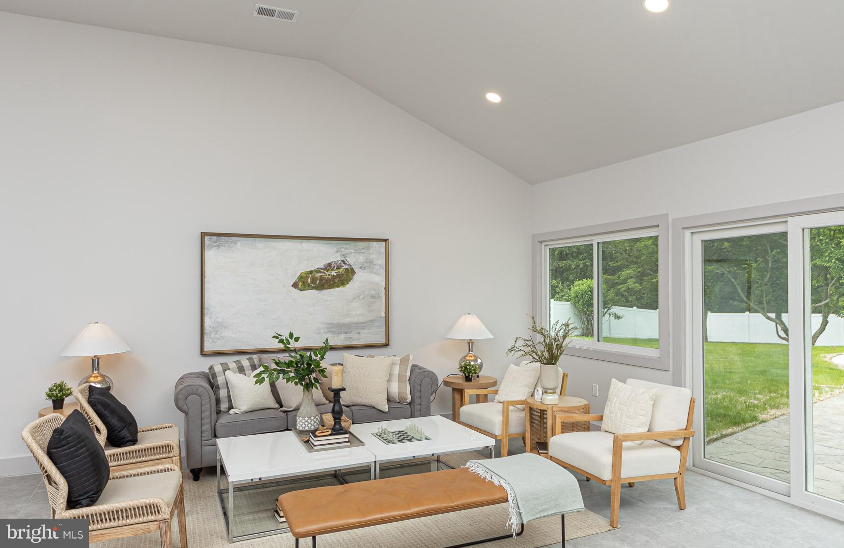 DUMBARTON HEIGHTS - Residential