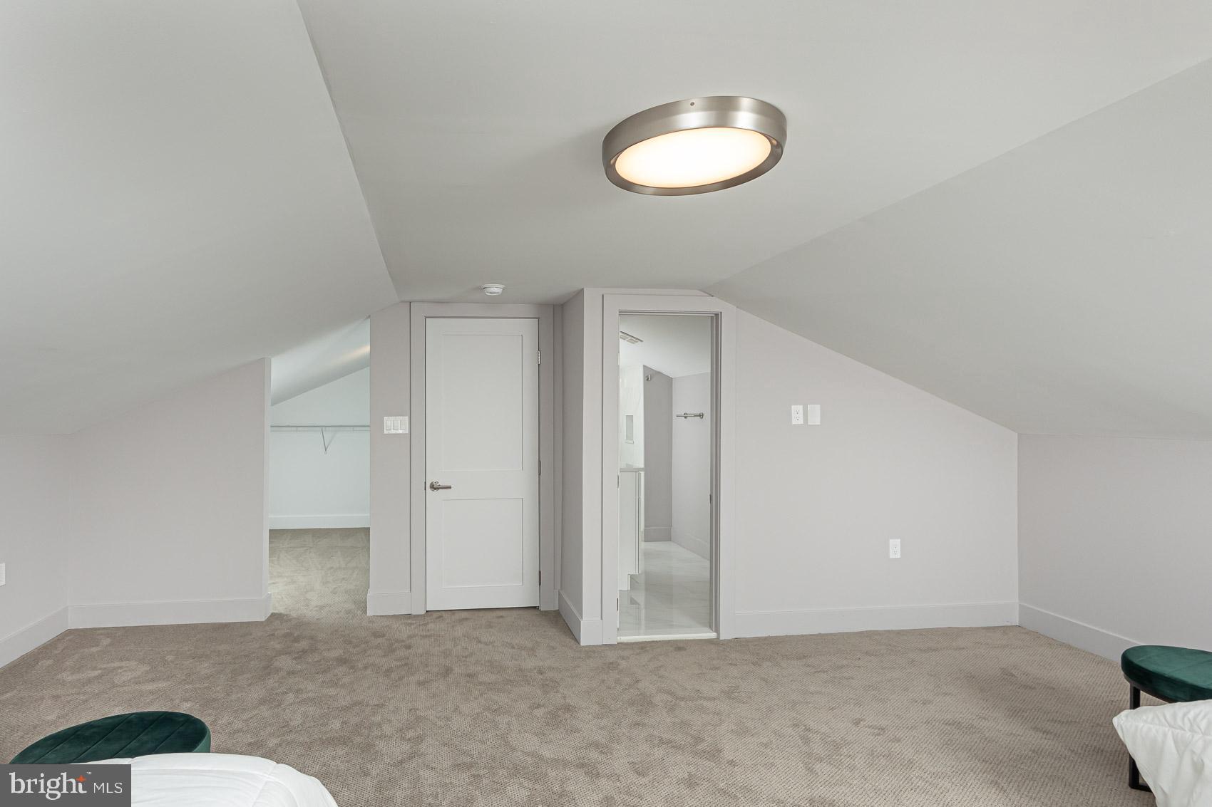 DUMBARTON HEIGHTS - Residential