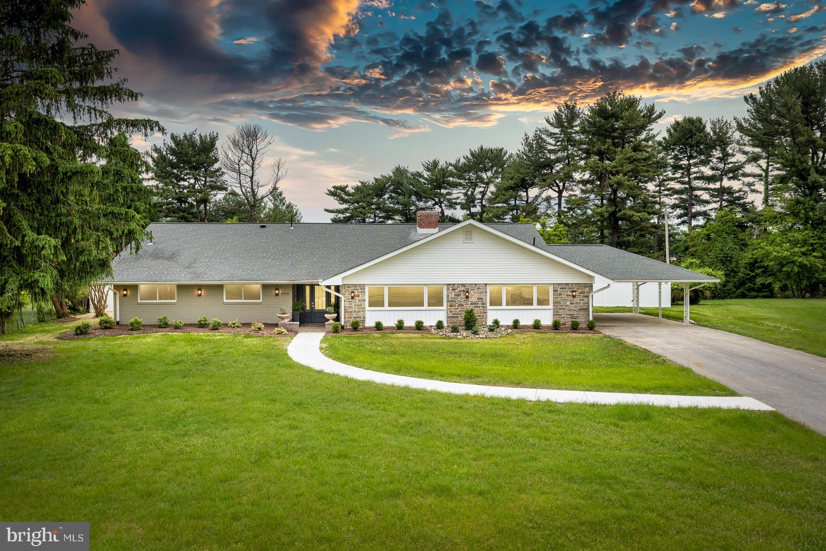 DUMBARTON HEIGHTS - Residential