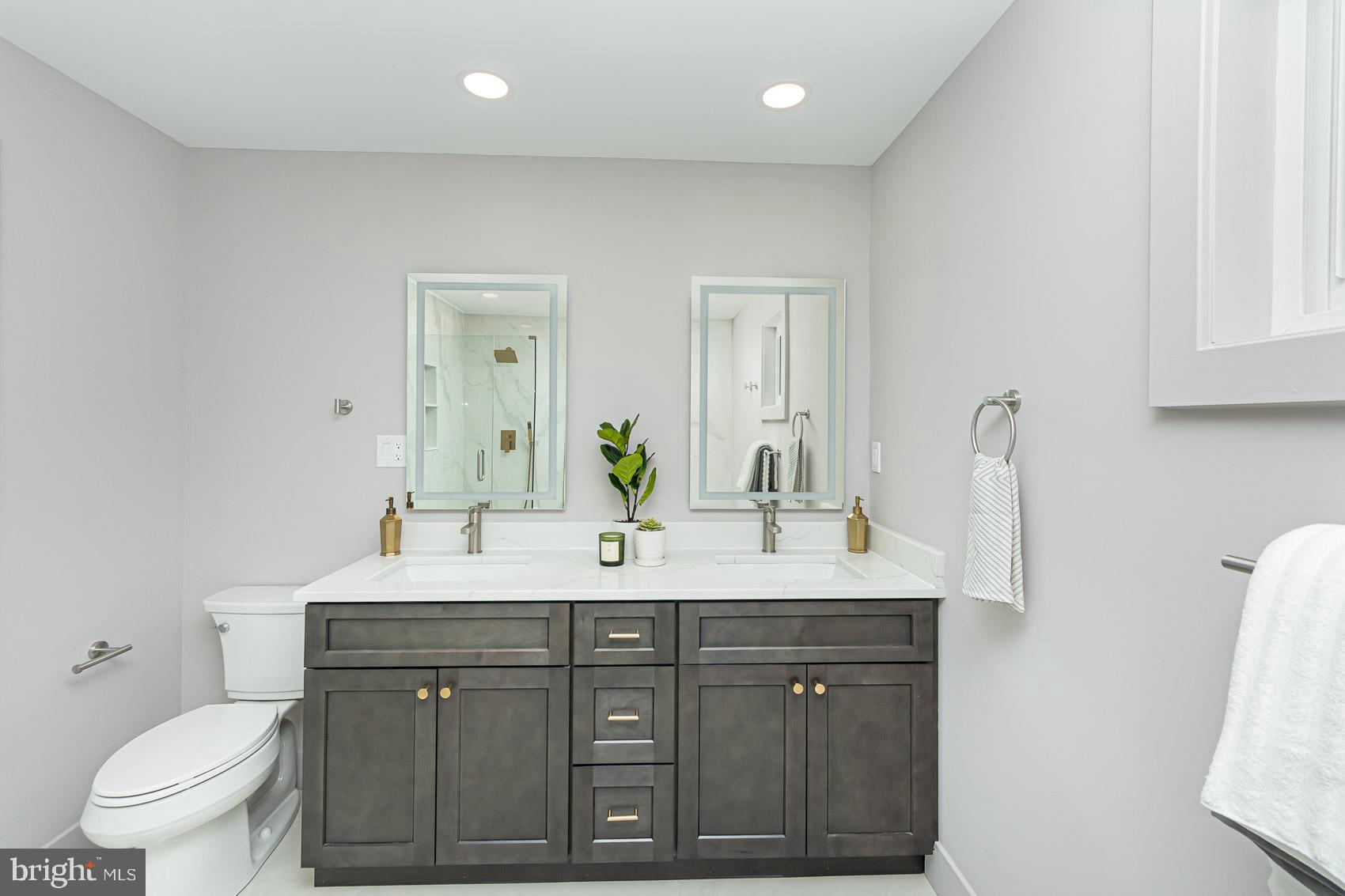 DUMBARTON HEIGHTS - Residential