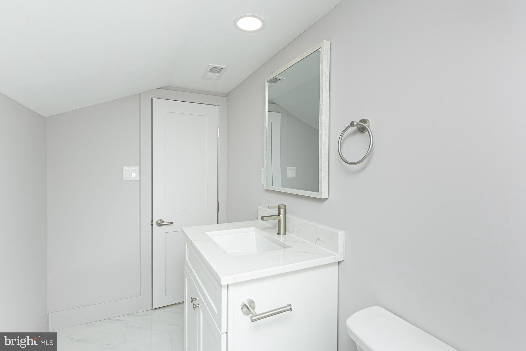 DUMBARTON HEIGHTS - Residential