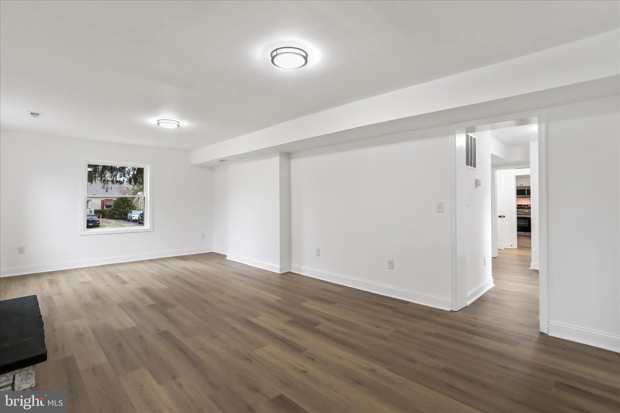 GREENBERRY HILLS - Residential