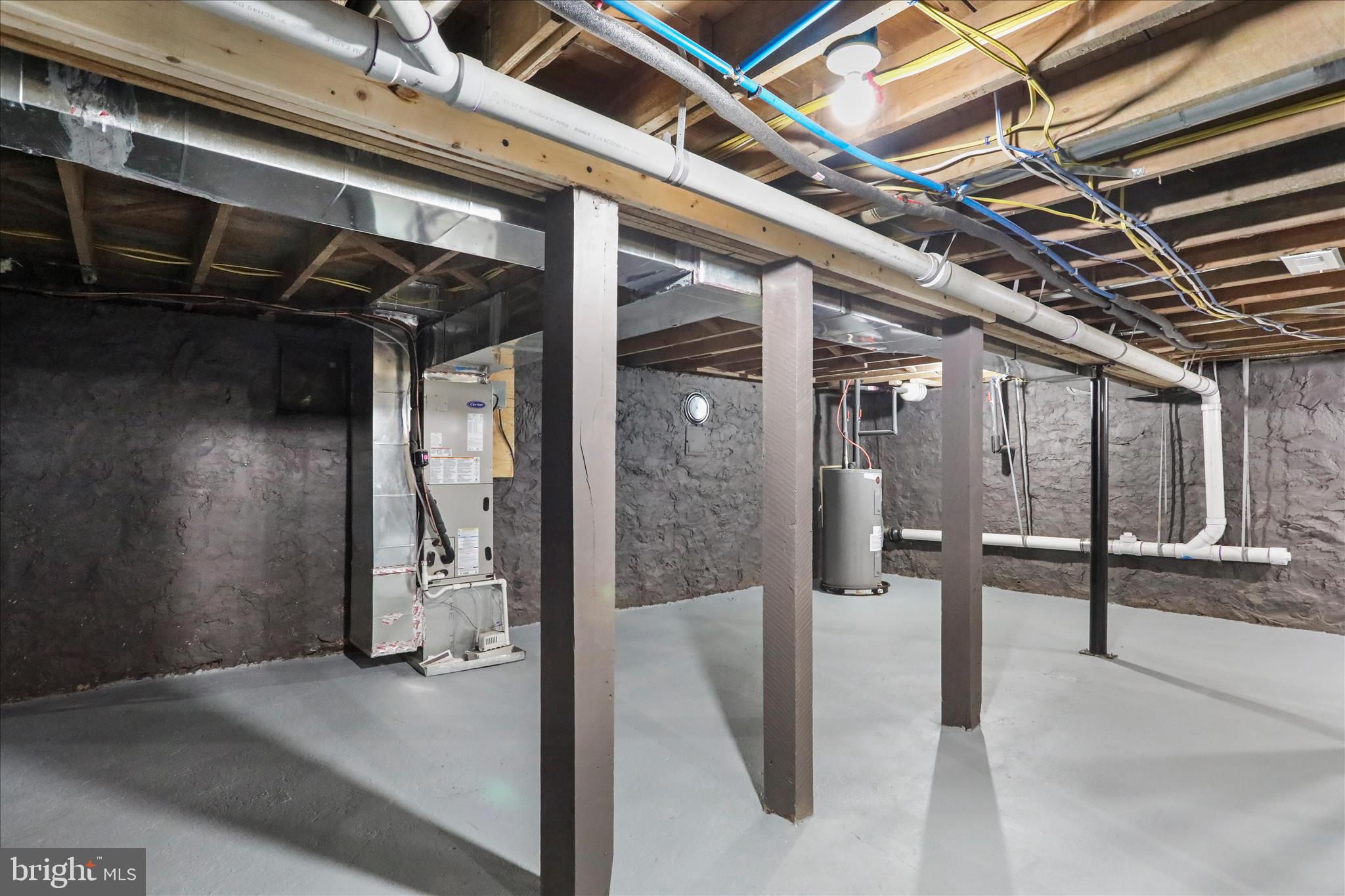 GREENBERRY HILLS - Residential