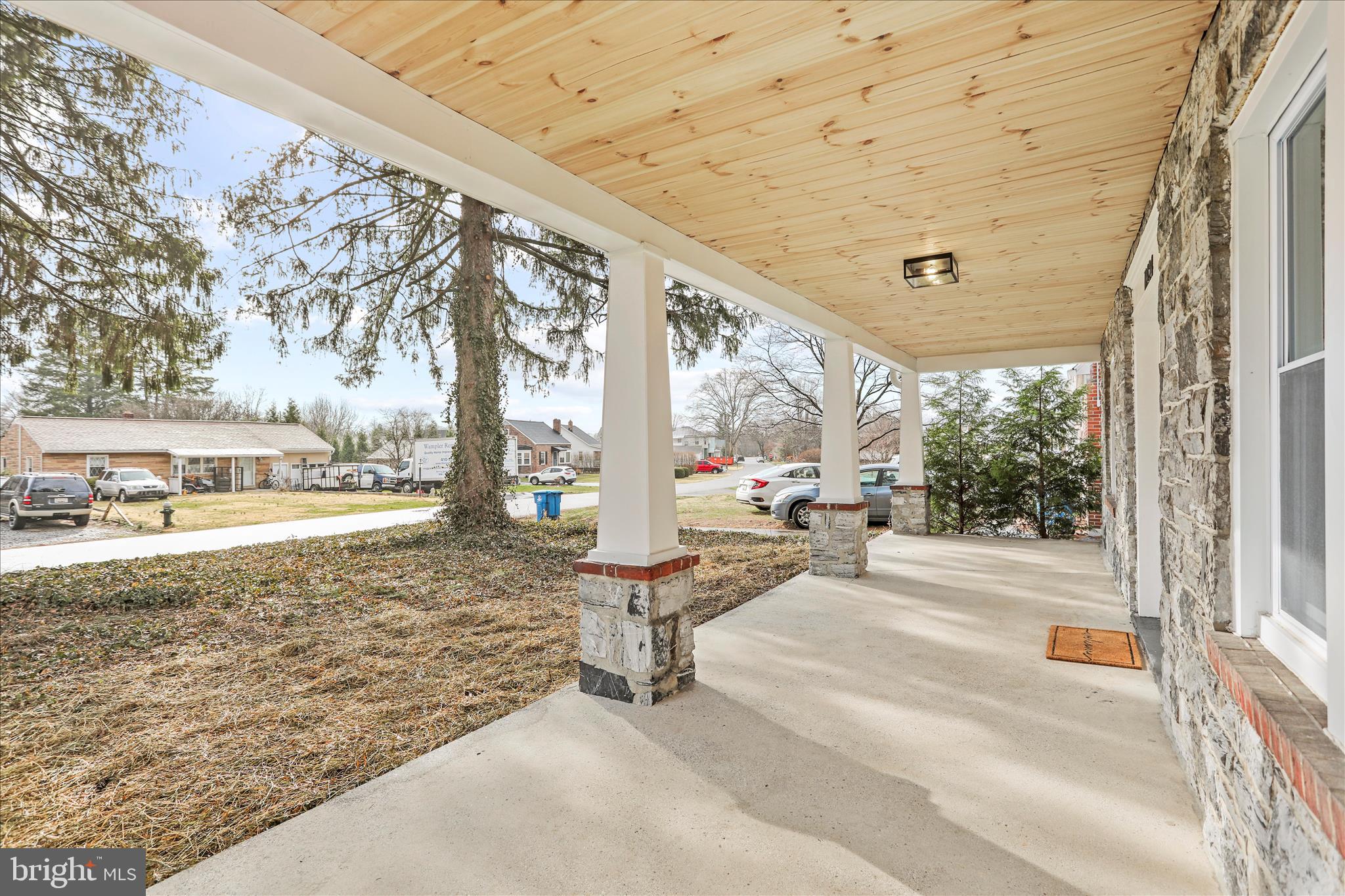 GREENBERRY HILLS - Residential