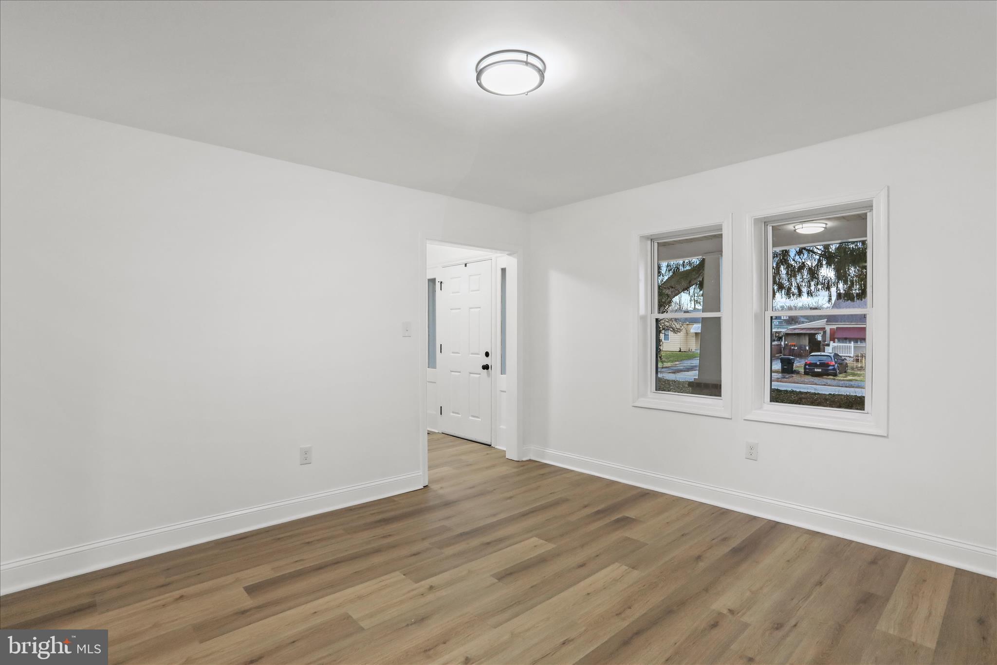 GREENBERRY HILLS - Residential