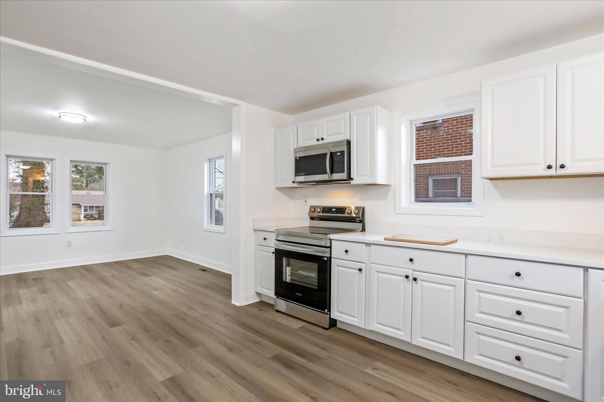 GREENBERRY HILLS - Residential