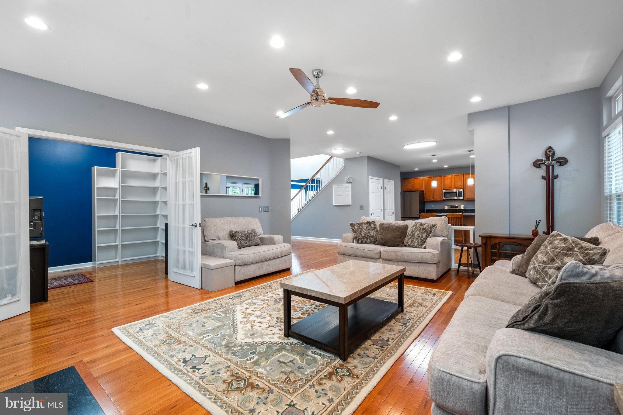 LORTON TOWN CENTER - Residential