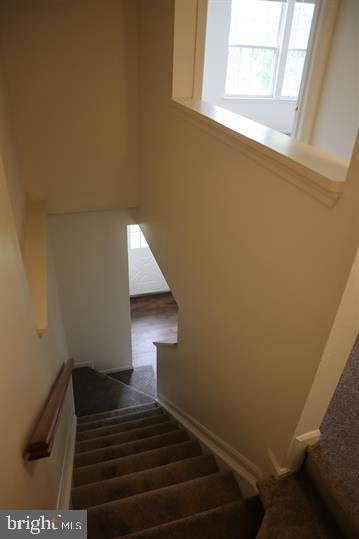 KINGS WOODS - Residential Lease