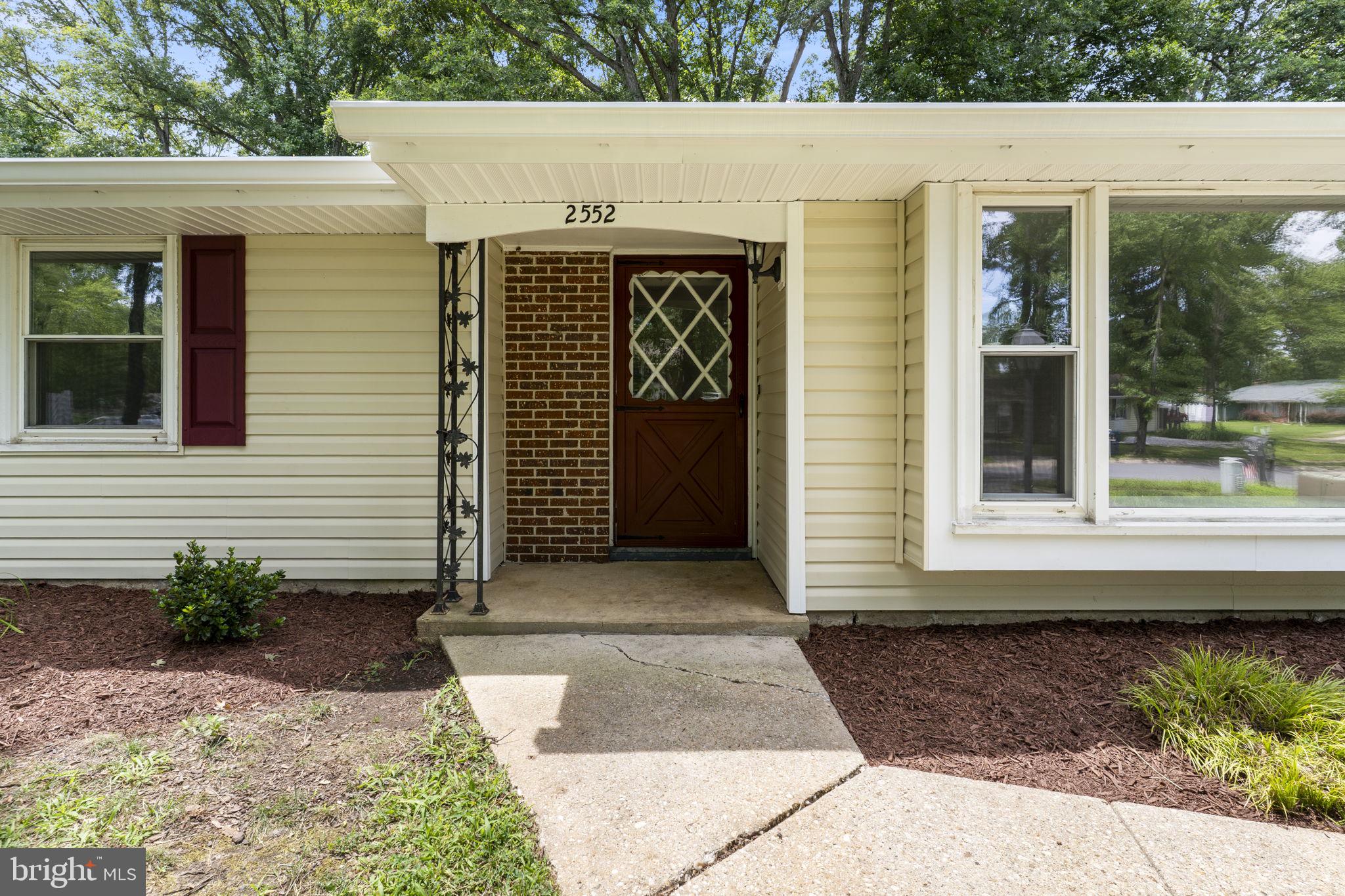 2552 LISA DRIVE