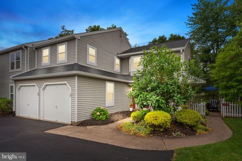 617 ROSE HOLLOW DRIVE B YARDLEY PA 19067