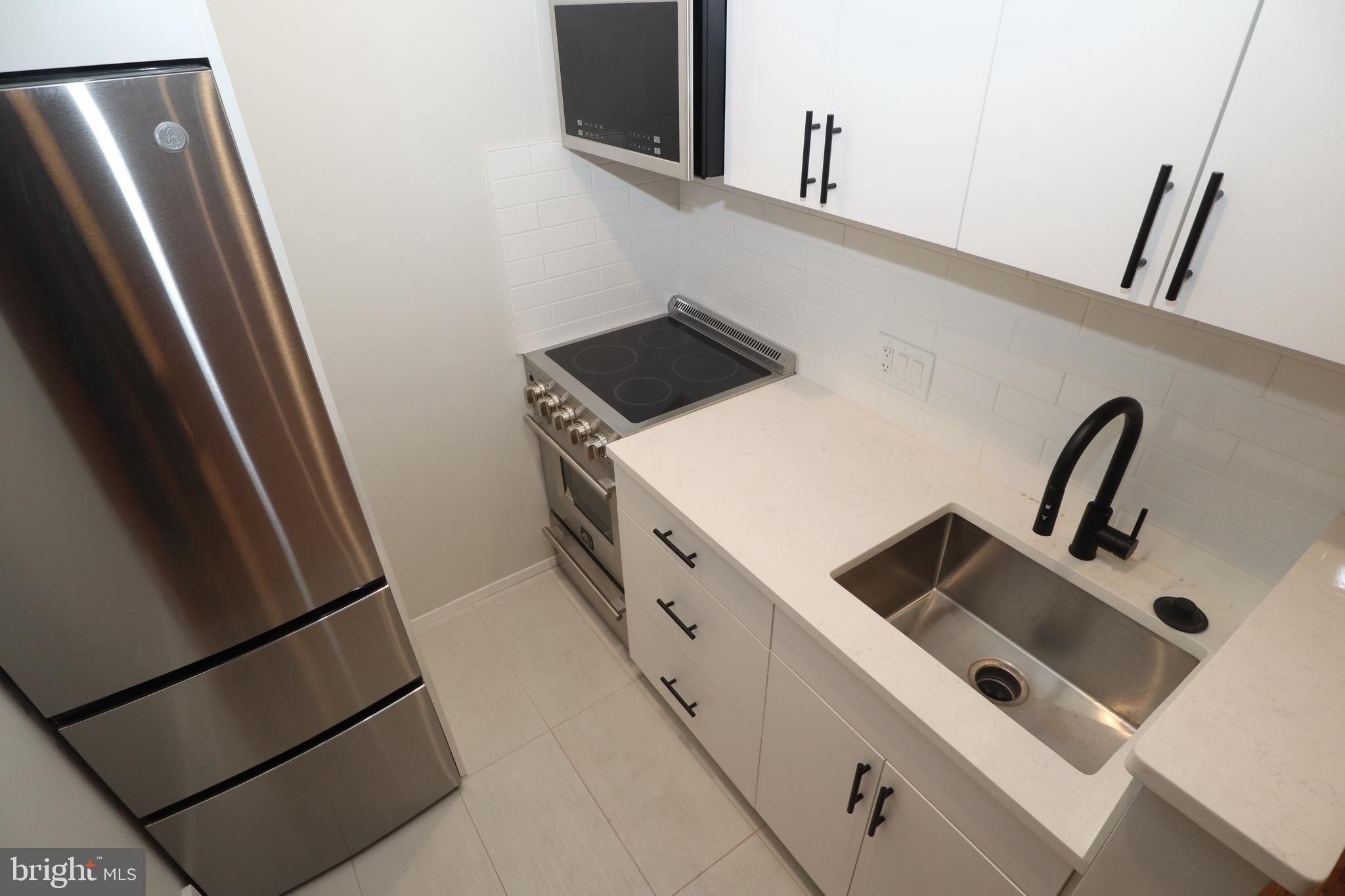 PHILADELPHIA - Residential Lease