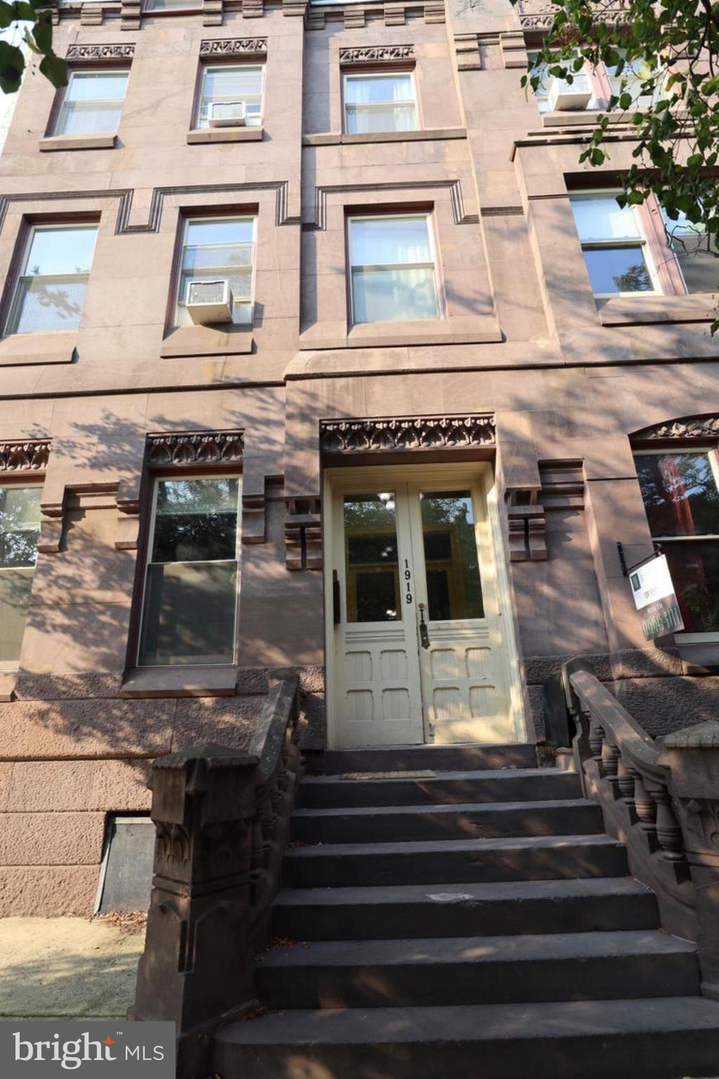 PHILADELPHIA - Residential Lease