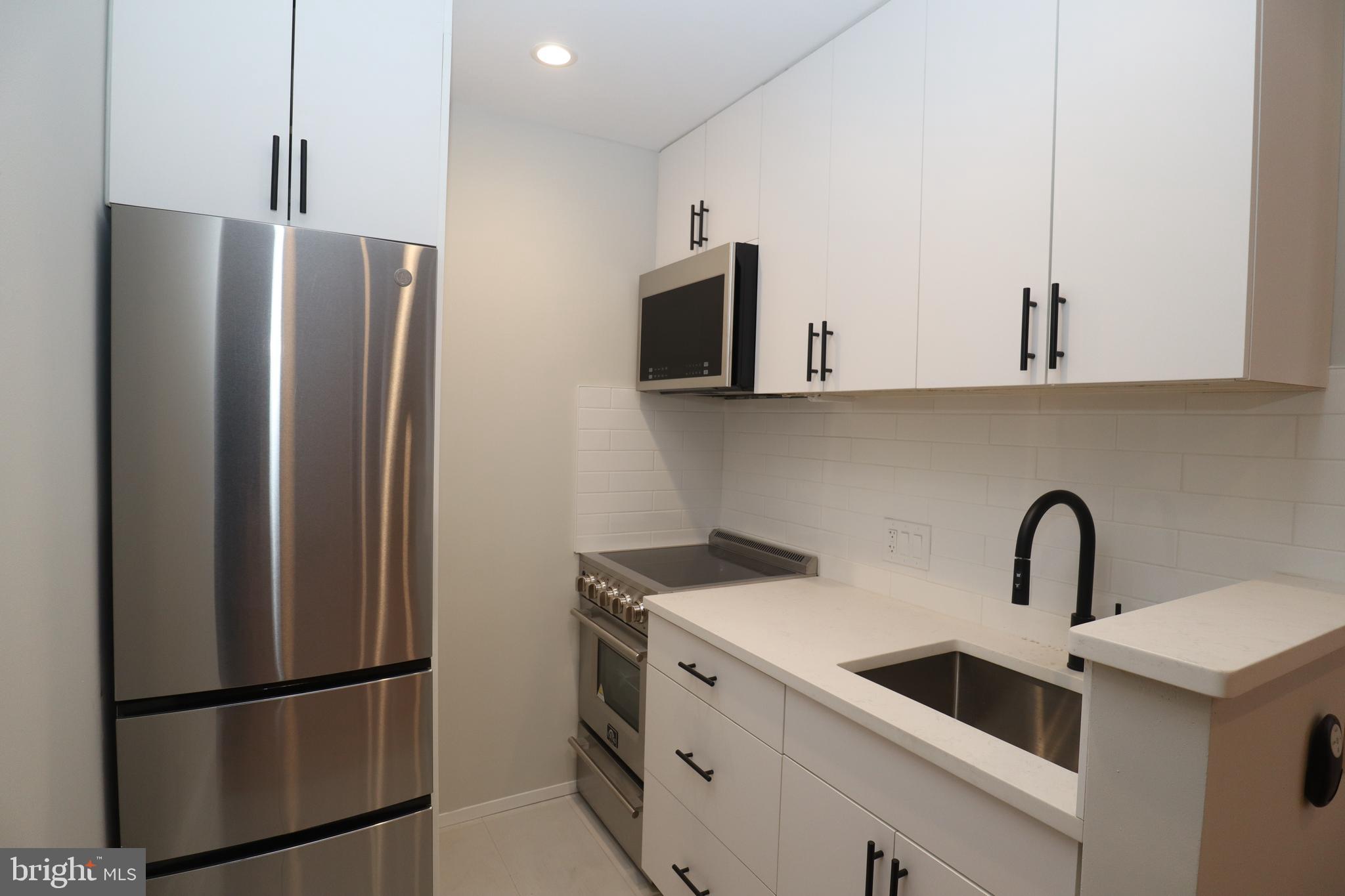 PHILADELPHIA - Residential Lease