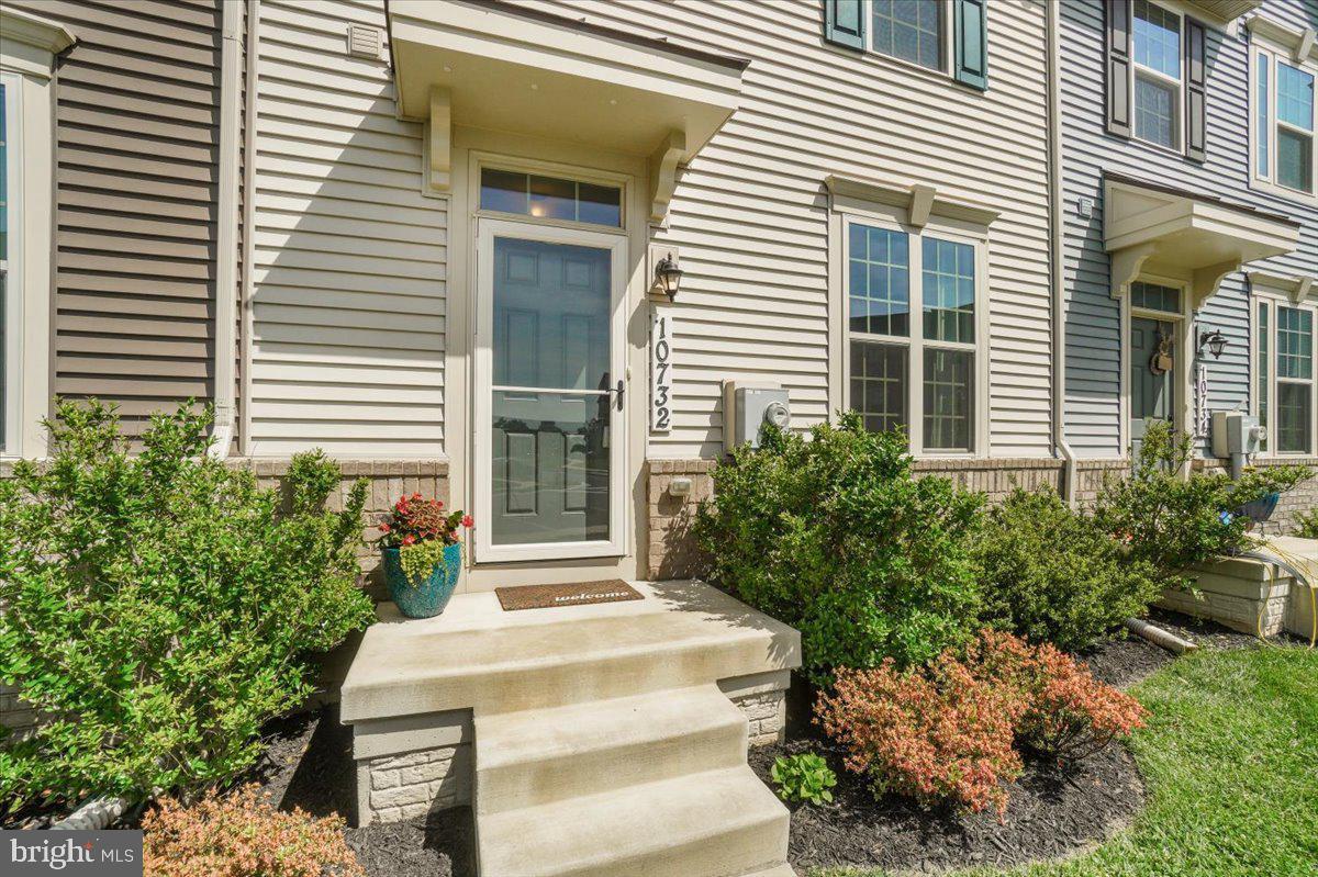 LAKE LINGANORE EAGLEHEAD - Residential Lease