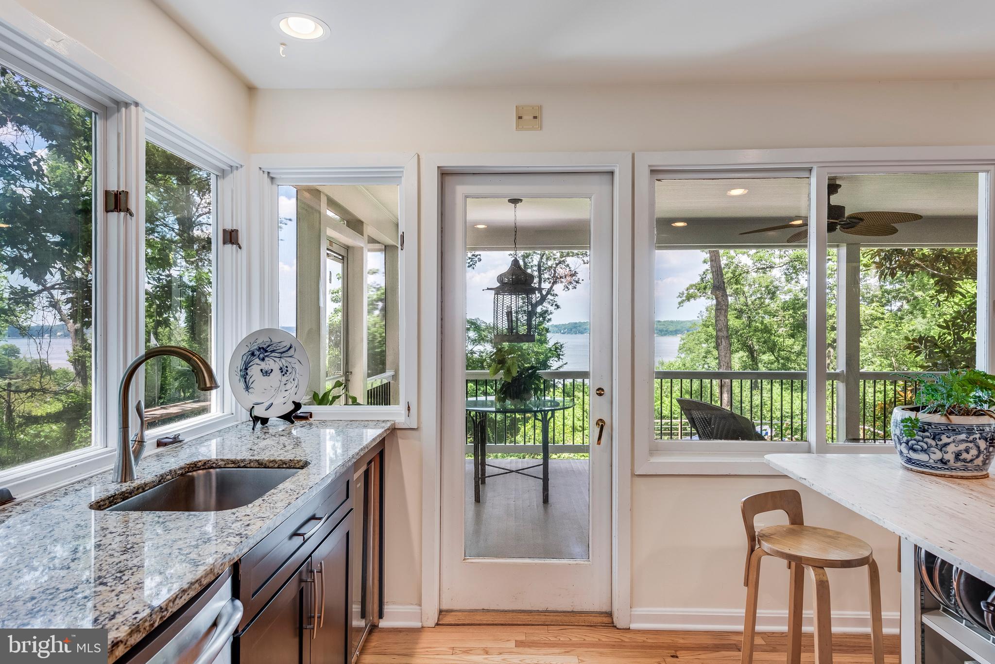 SHERWOOD FOREST - Residential