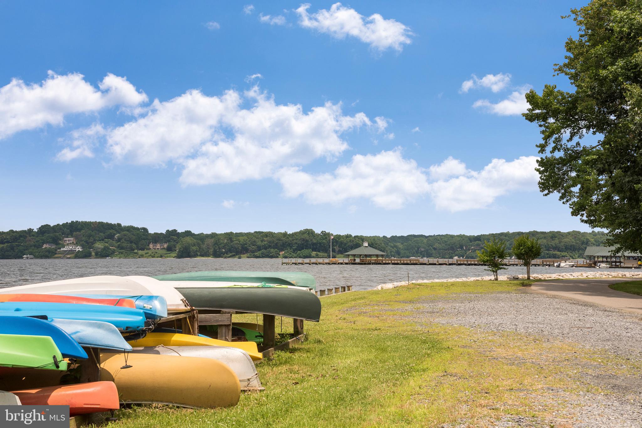 SHERWOOD FOREST - Residential