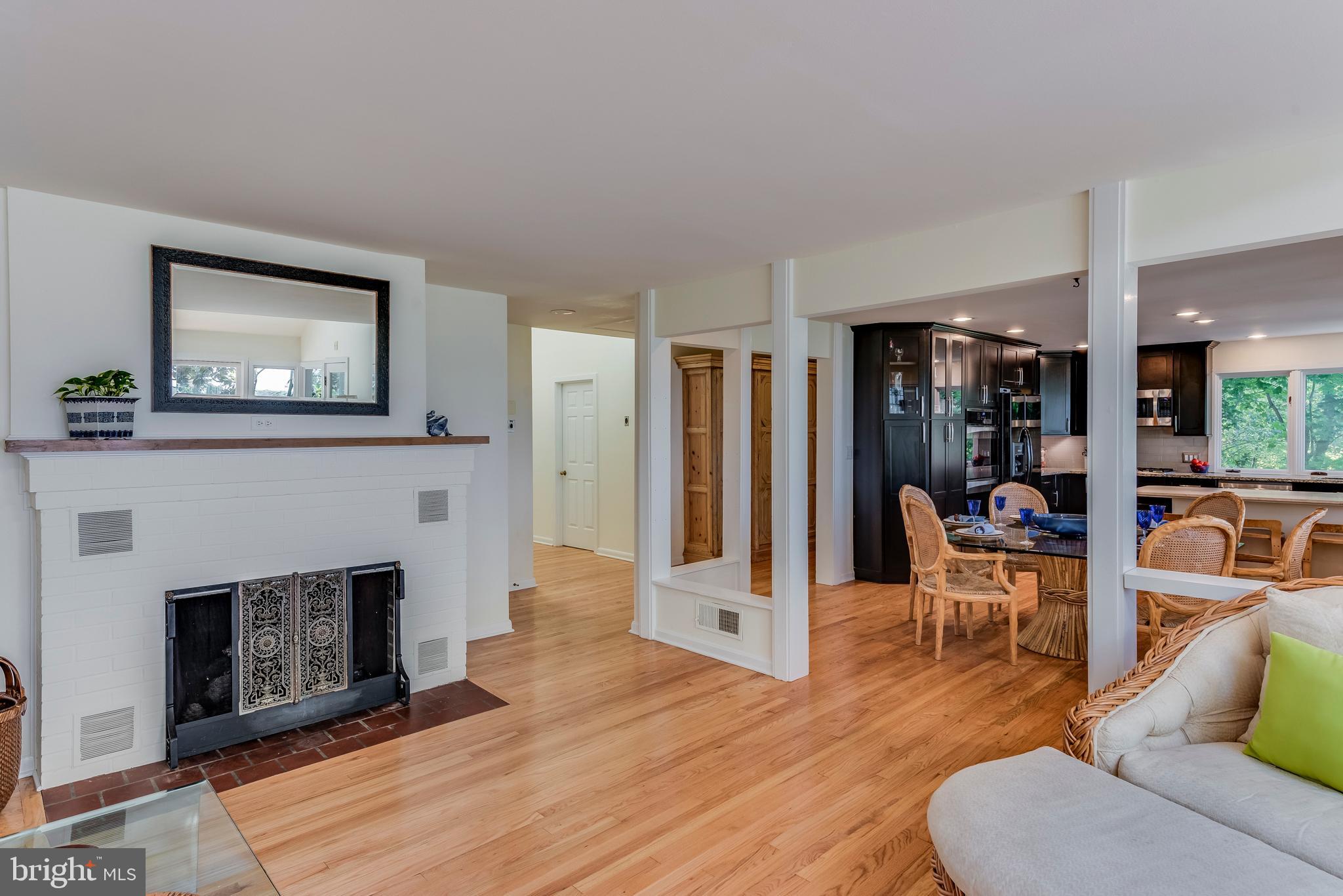 SHERWOOD FOREST - Residential