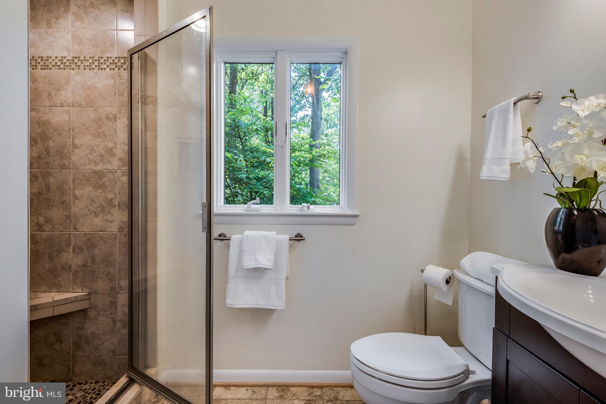 SHERWOOD FOREST - Residential