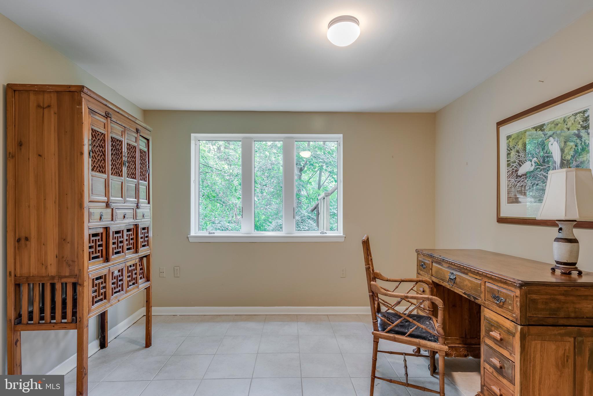 SHERWOOD FOREST - Residential