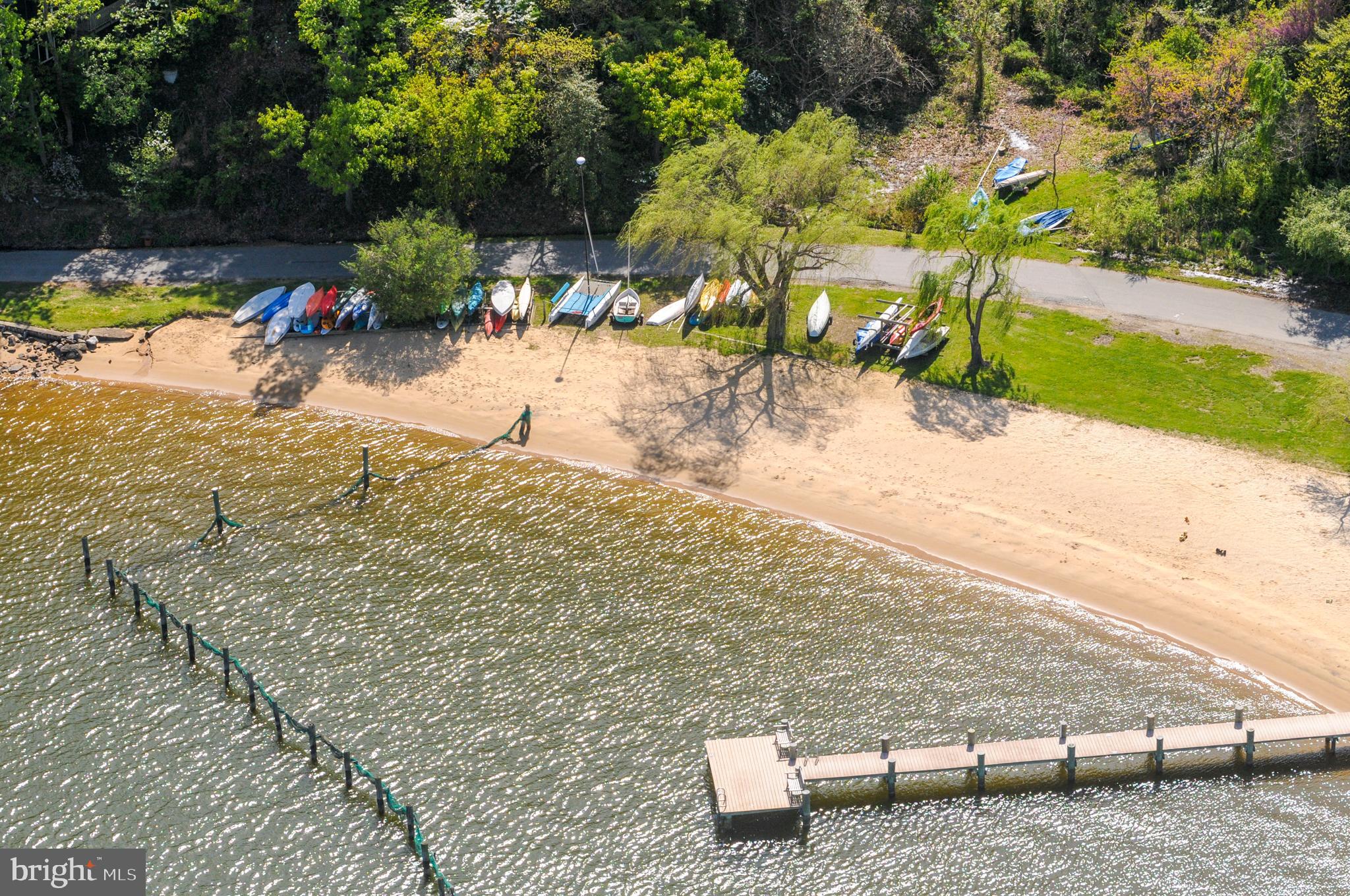 SHERWOOD FOREST - Residential