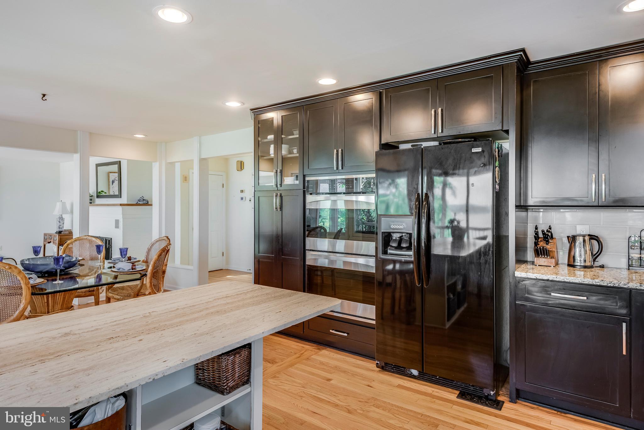 SHERWOOD FOREST - Residential