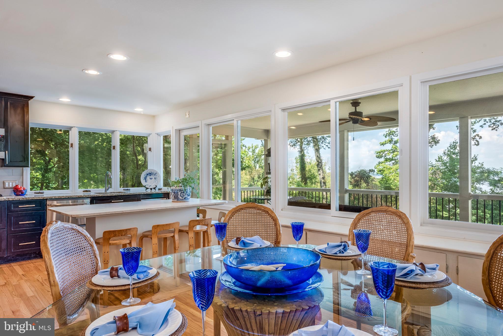 SHERWOOD FOREST - Residential