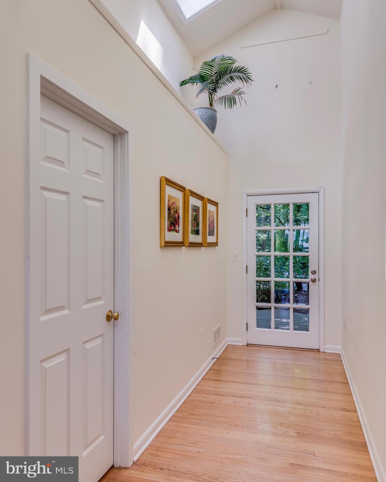 SHERWOOD FOREST - Residential