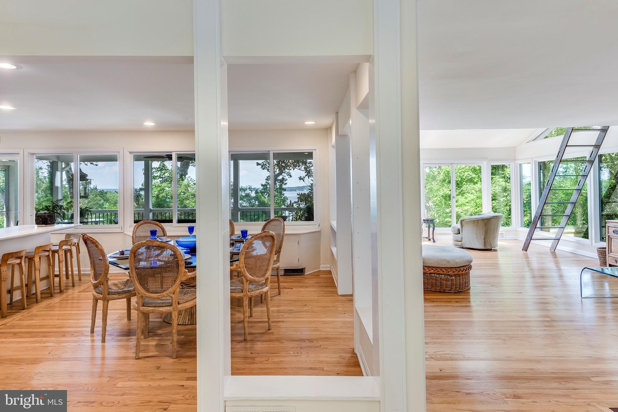 SHERWOOD FOREST - Residential