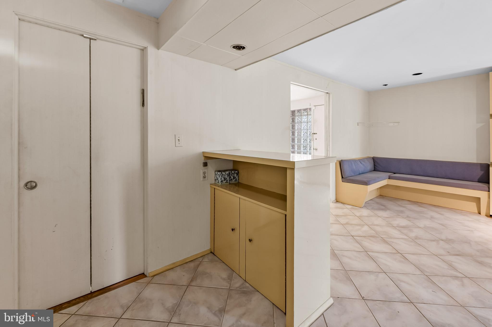 MOUNT WASHINGTON - Residential