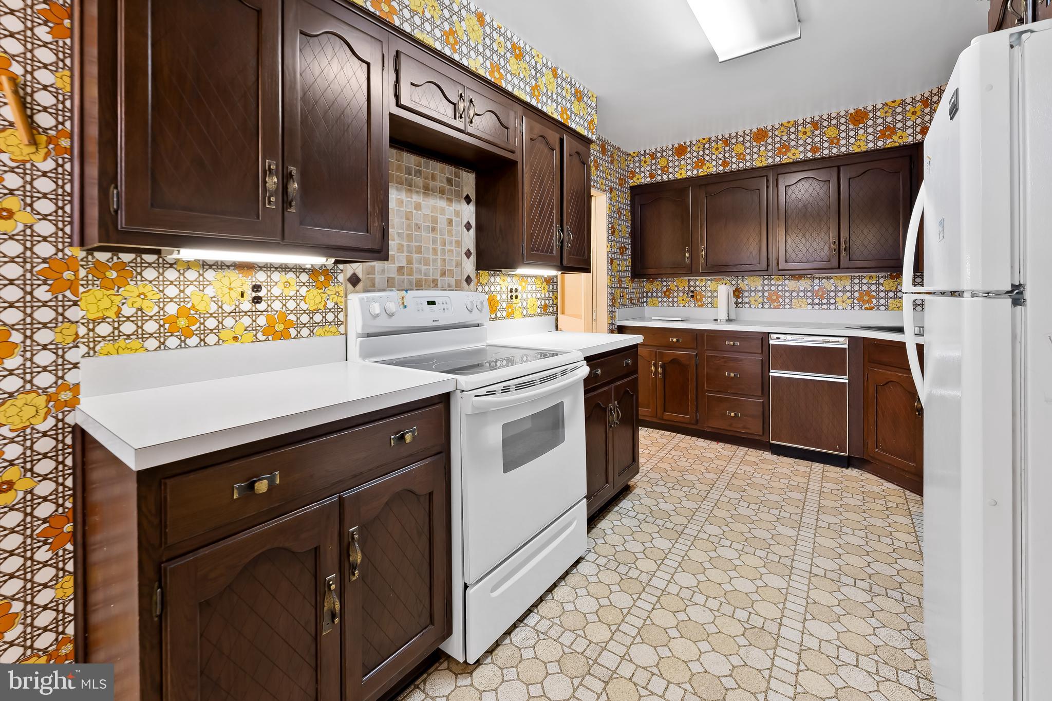 MOUNT WASHINGTON - Residential