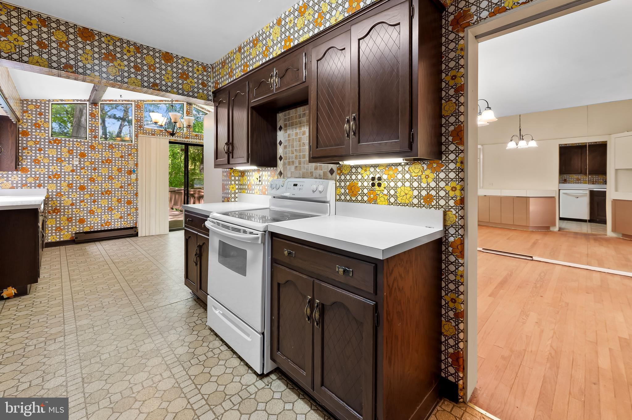 MOUNT WASHINGTON - Residential