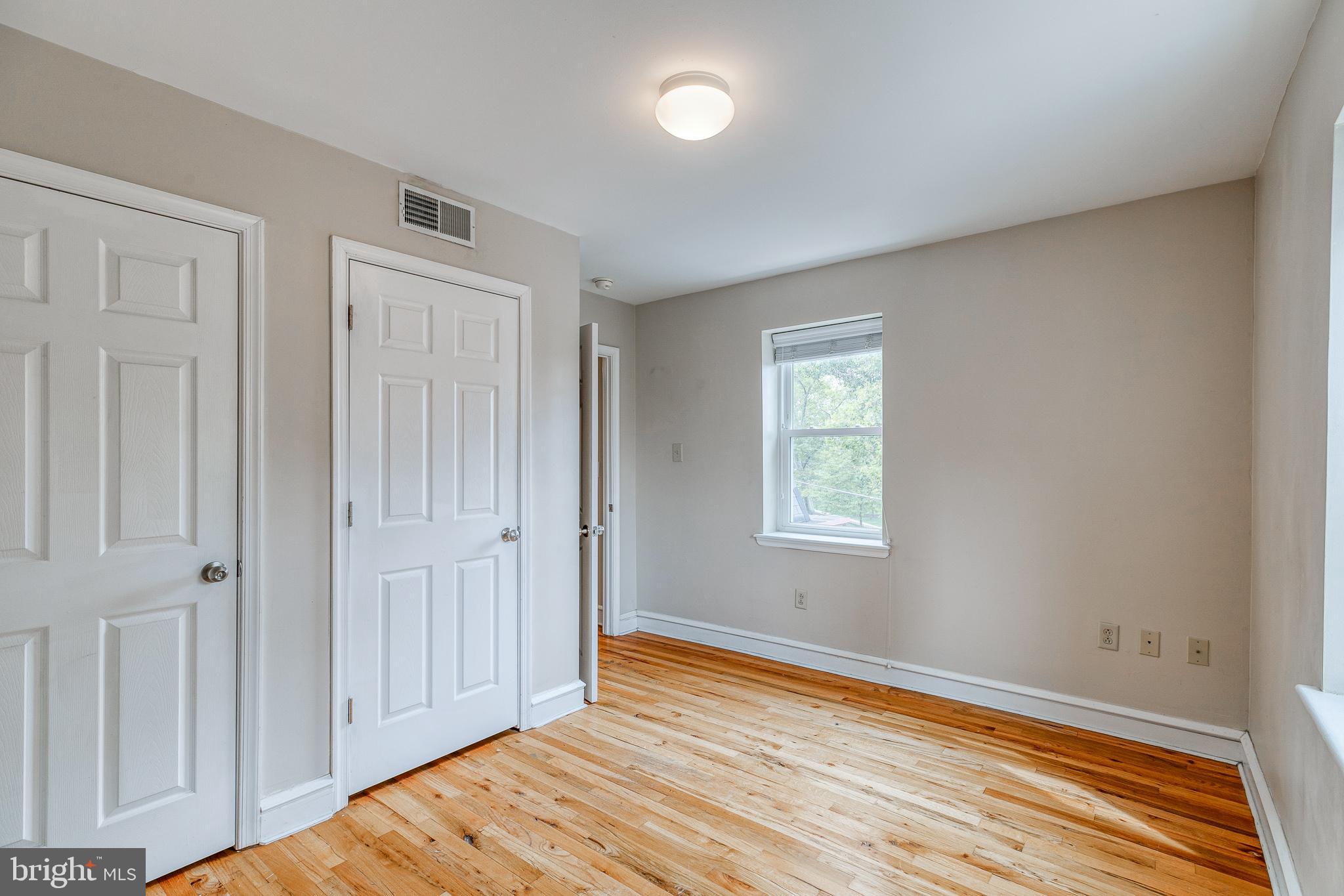 GRADUATE HOSPITAL - Residential