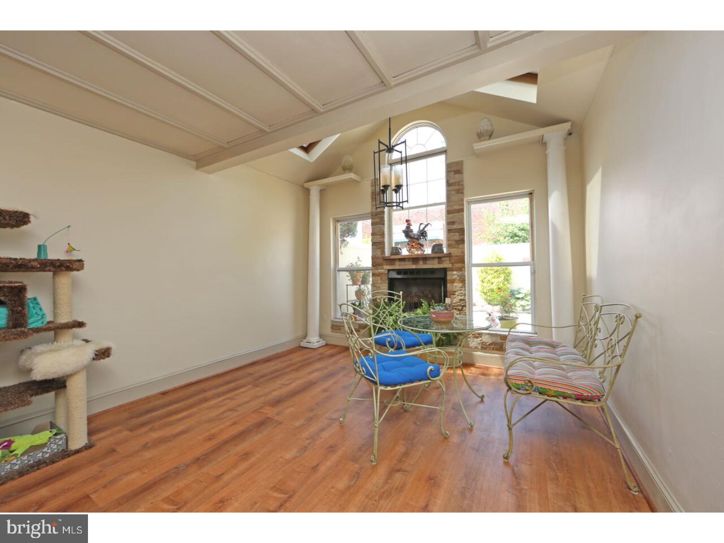 PORT RICHMOND - Residential