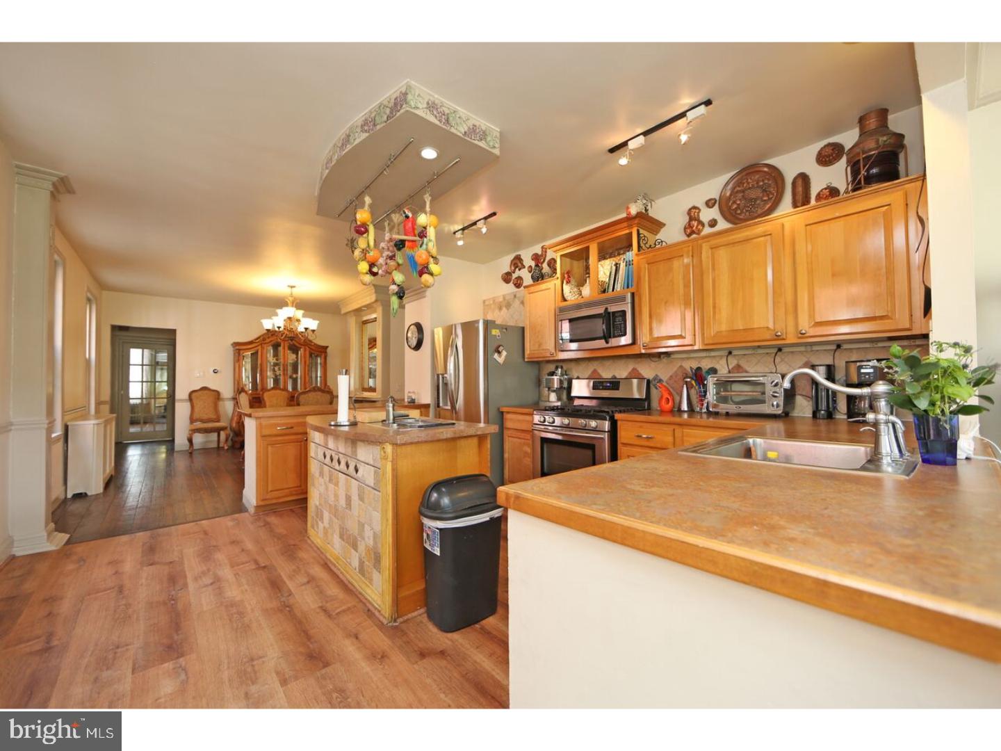 PORT RICHMOND - Residential
