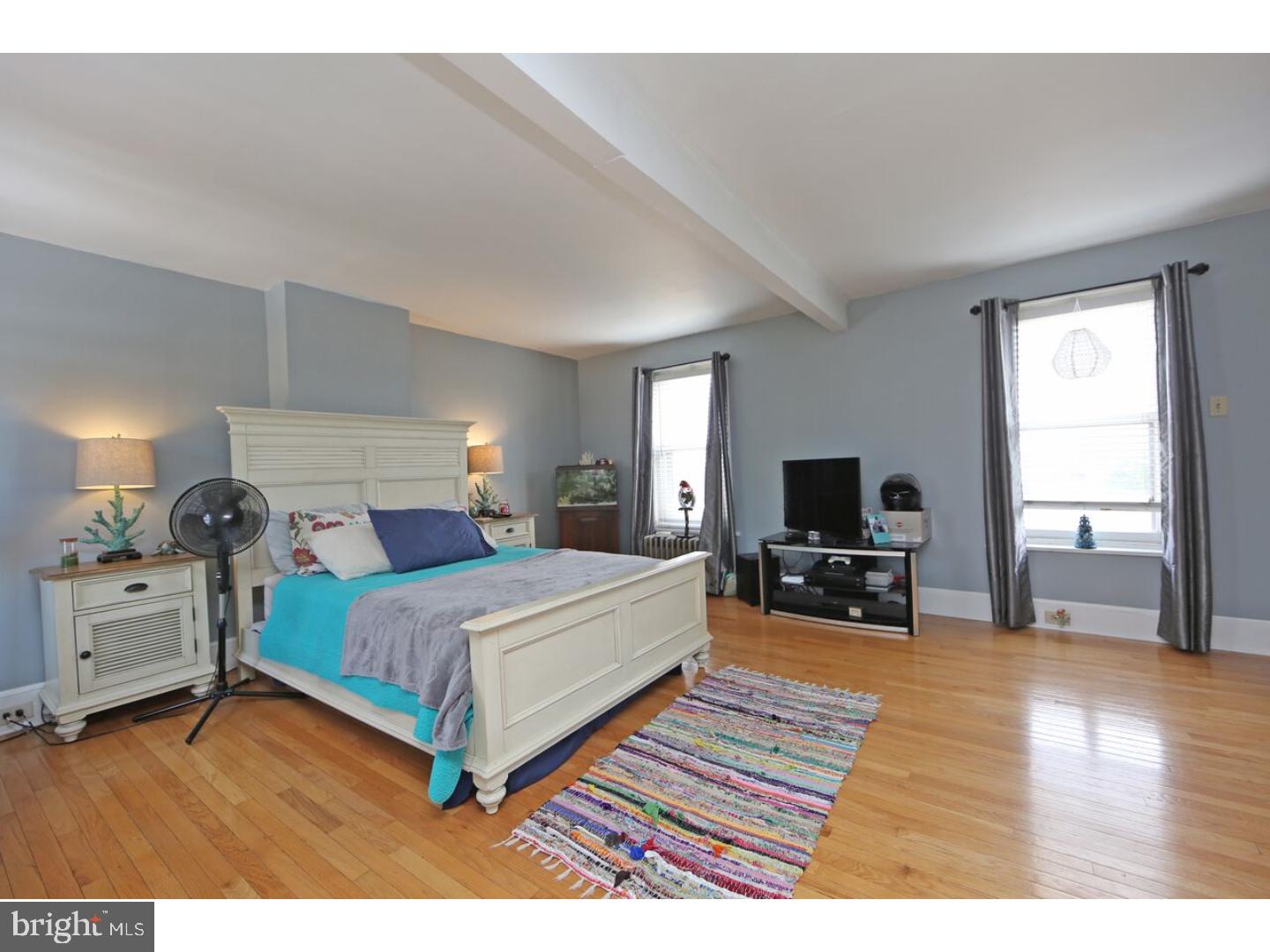 PORT RICHMOND - Residential