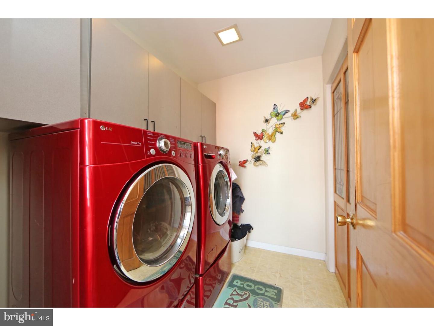 PORT RICHMOND - Residential