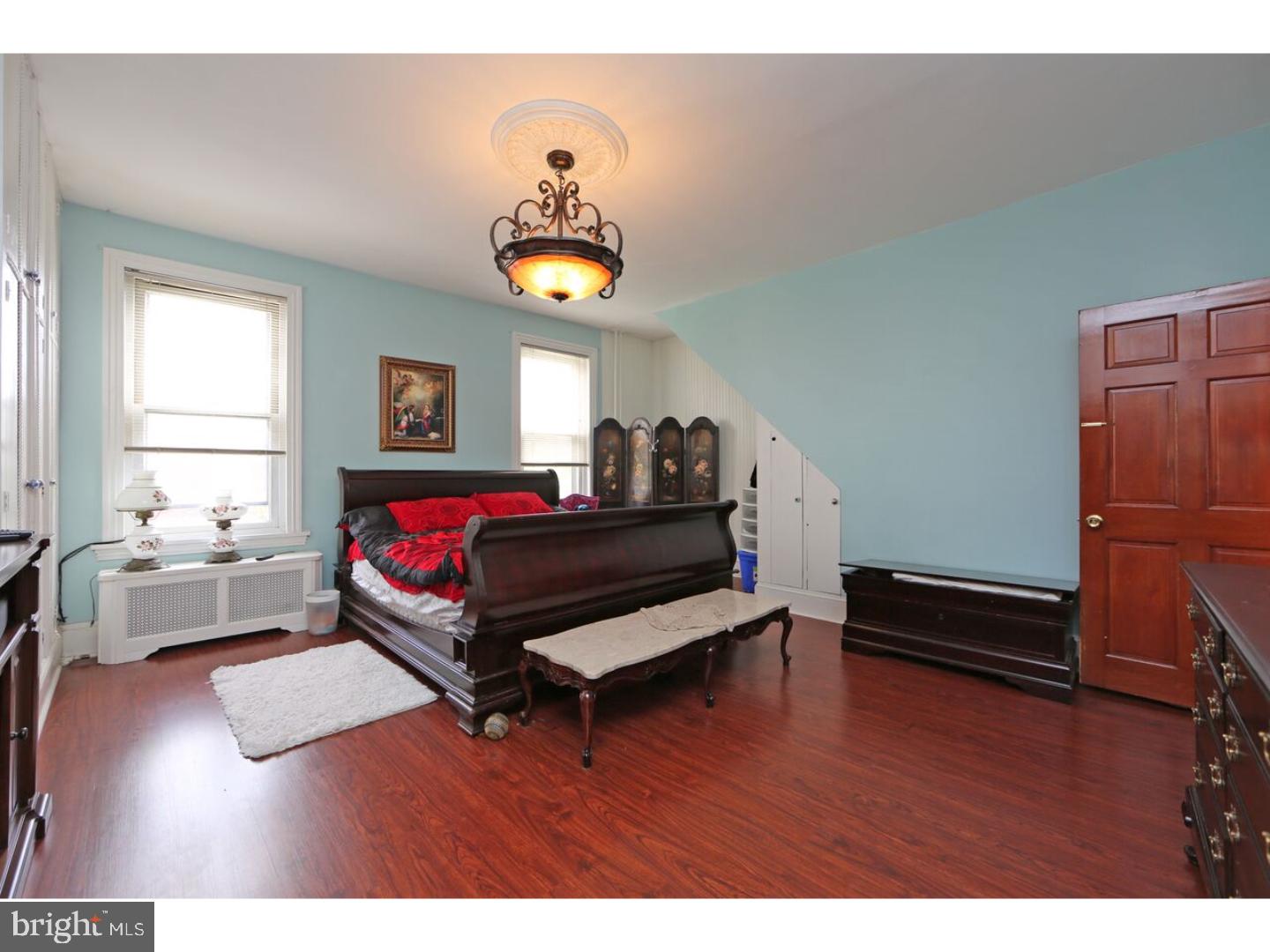 PORT RICHMOND - Residential