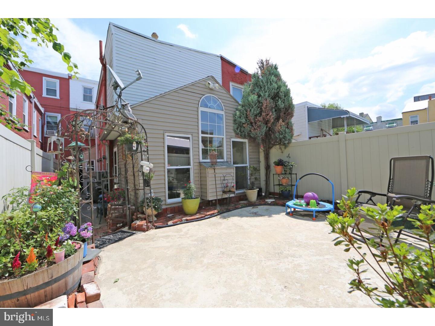 PORT RICHMOND - Residential