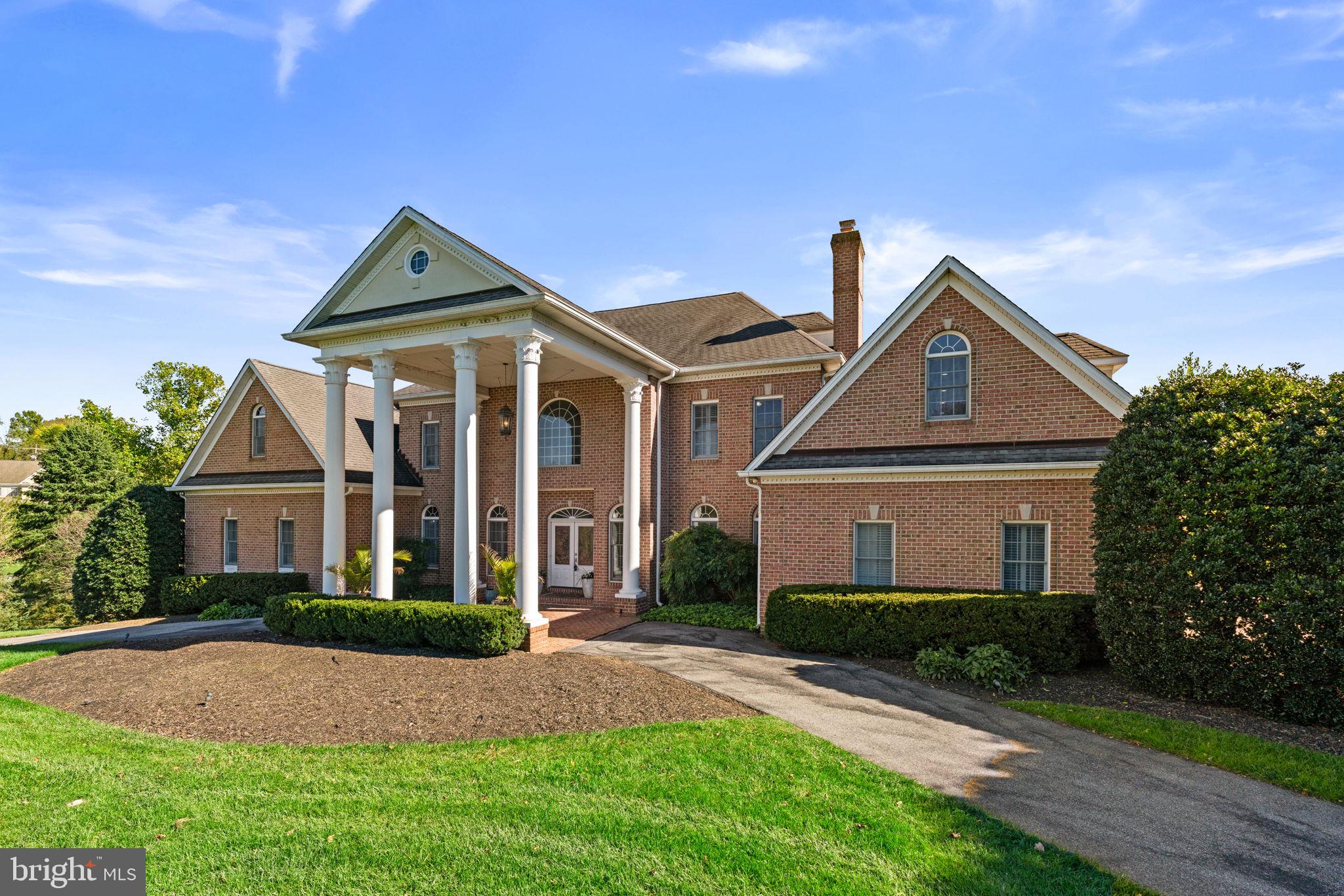 505 POND VIEW LANE