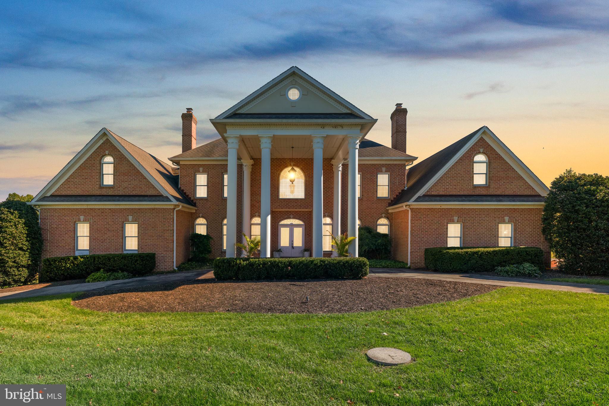 505 POND VIEW LANE