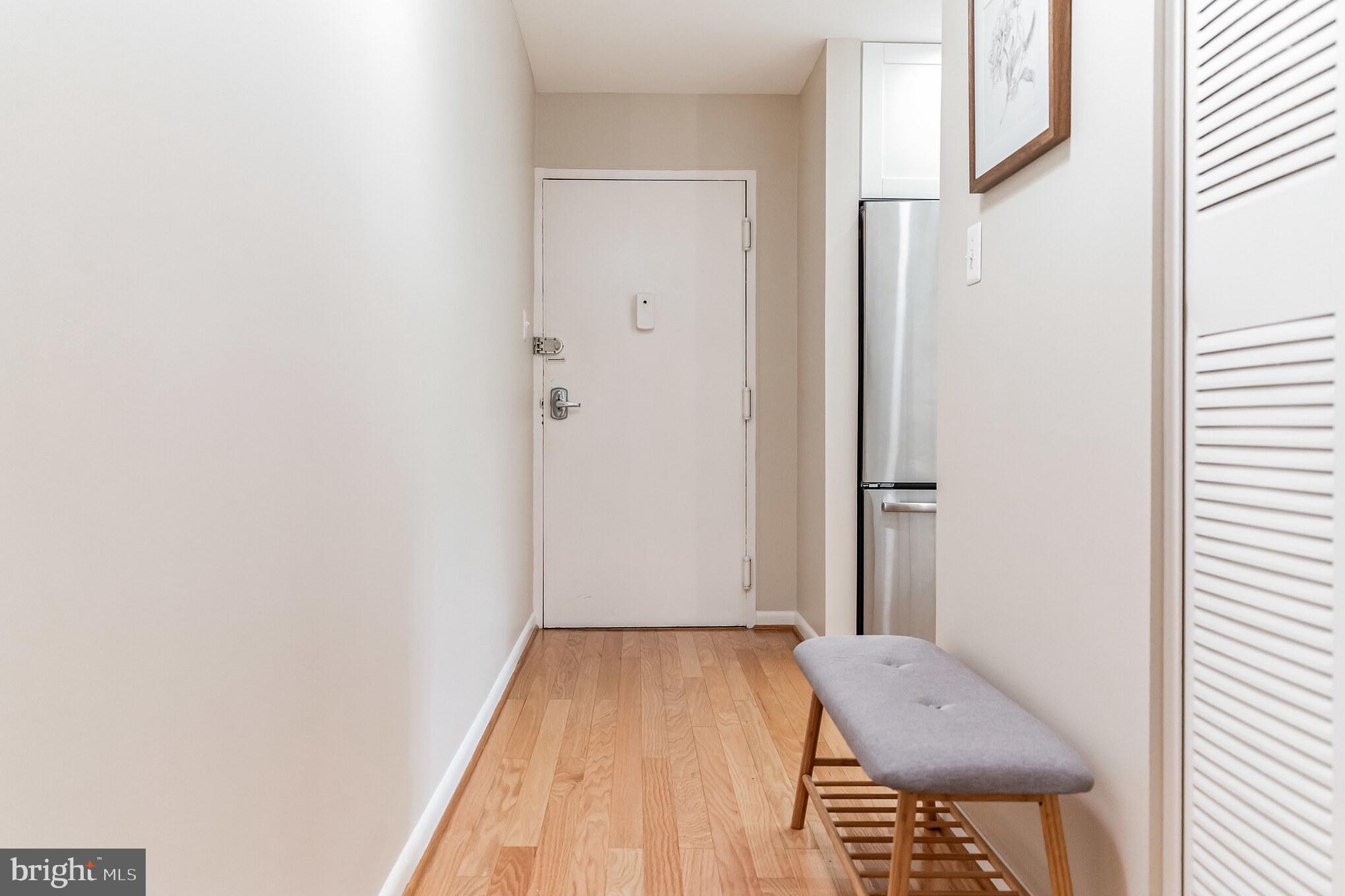 PARKSIDE CONDOMINIUMS - Residential Lease