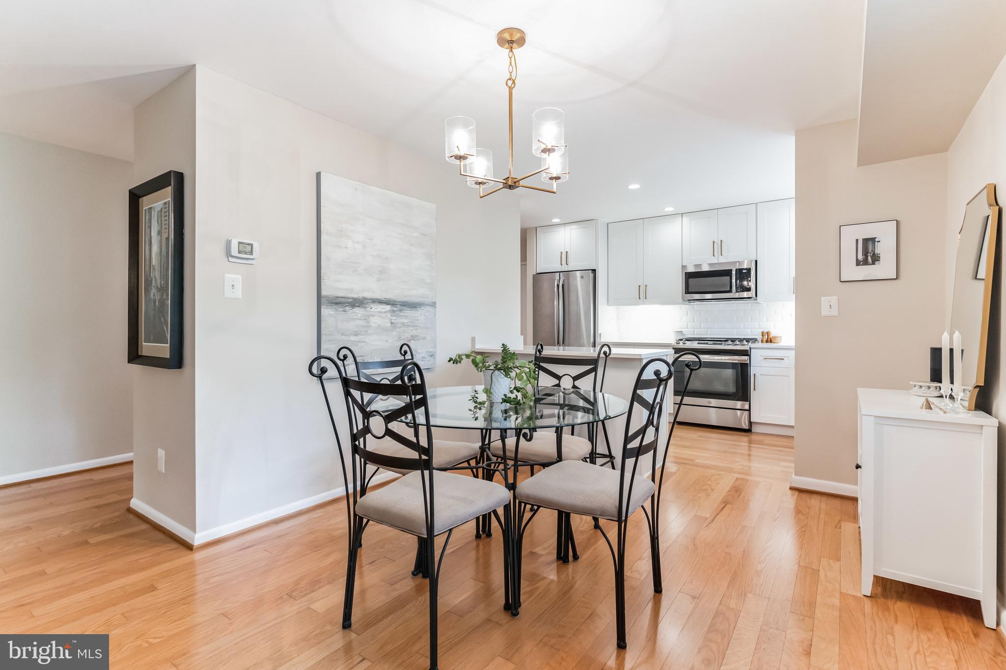 PARKSIDE CONDOMINIUMS - Residential Lease