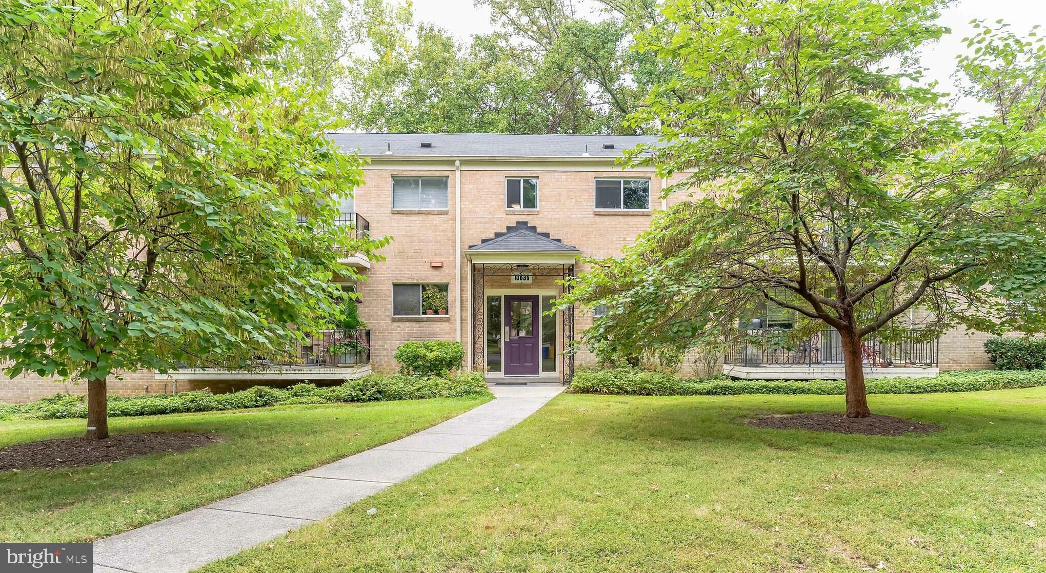 PARKSIDE CONDOMINIUMS - Residential Lease