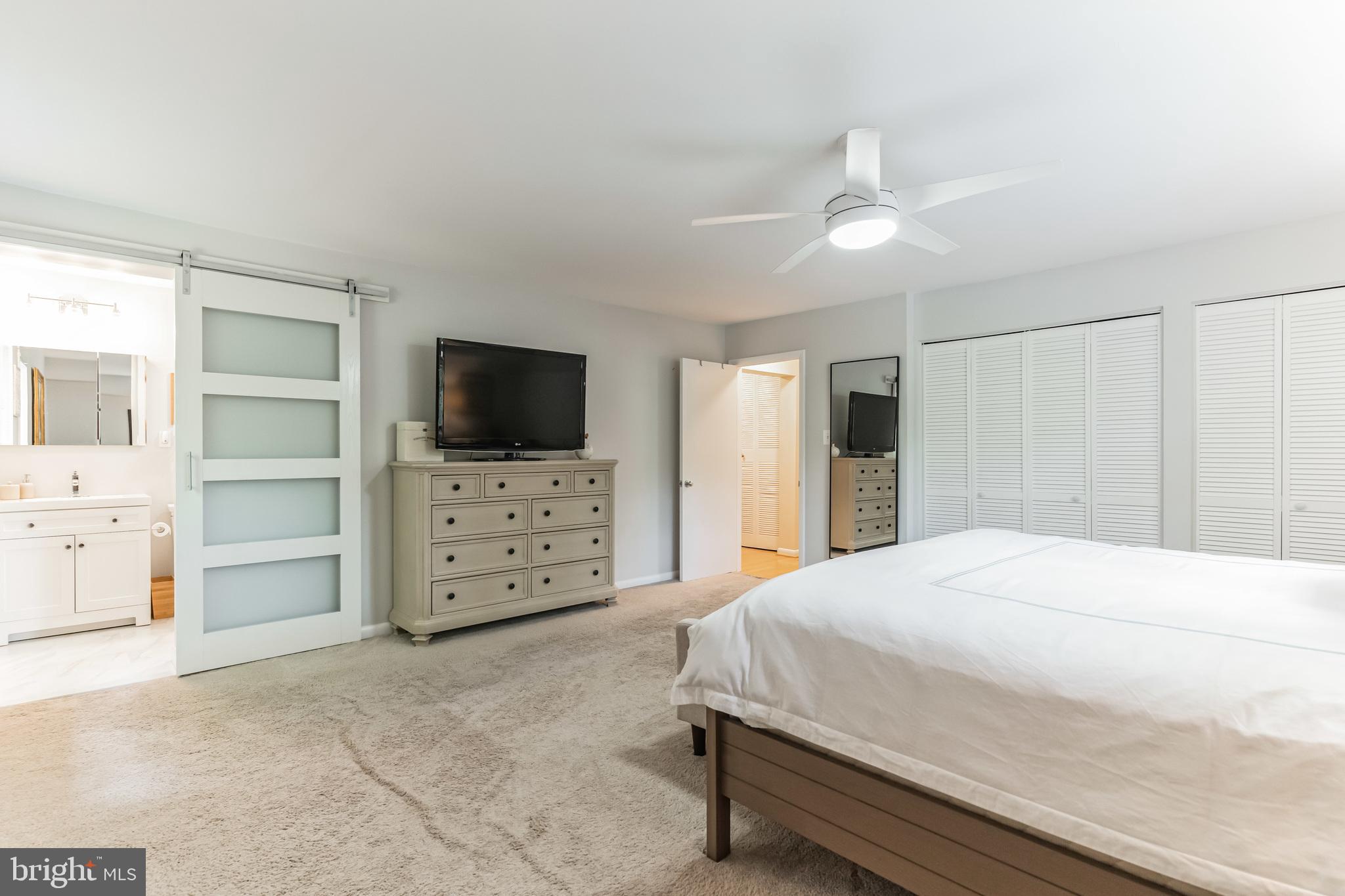 PARKSIDE CONDOMINIUMS - Residential Lease