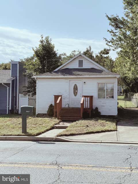 Photo of 5921 Belle Grove Road, BALTIMORE, MD 21225 (MLS # MDAA2155084)