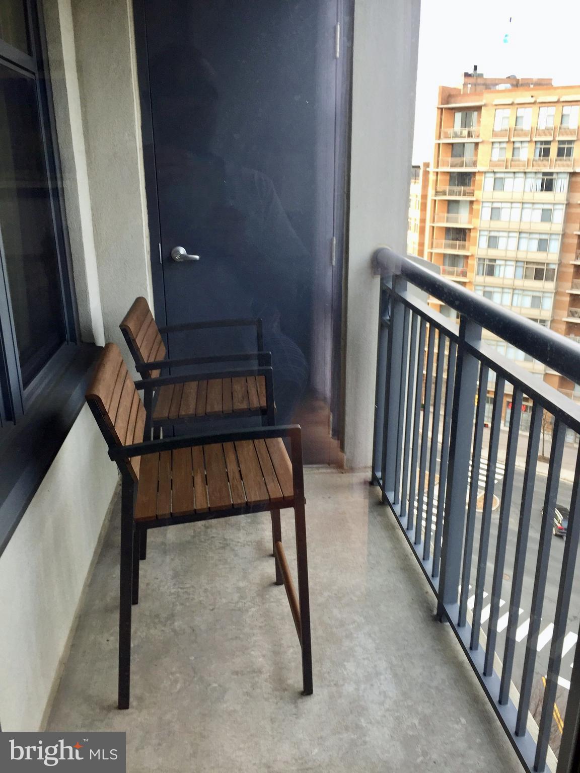 CLARENDON 1021 - Residential Lease