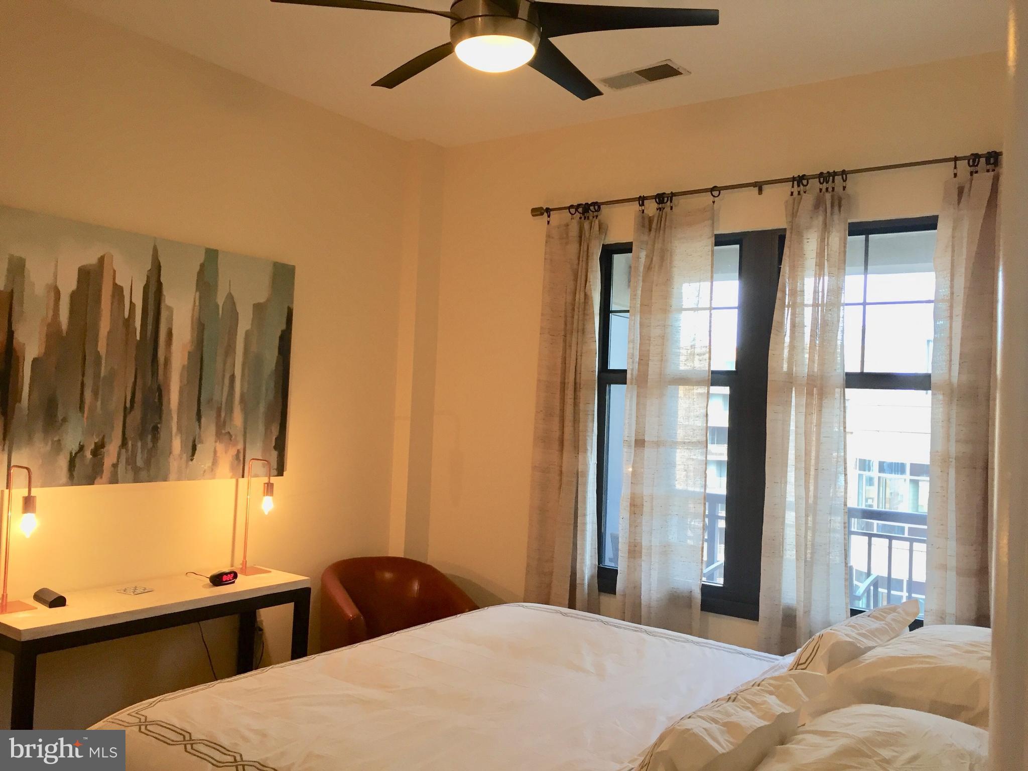 CLARENDON 1021 - Residential Lease