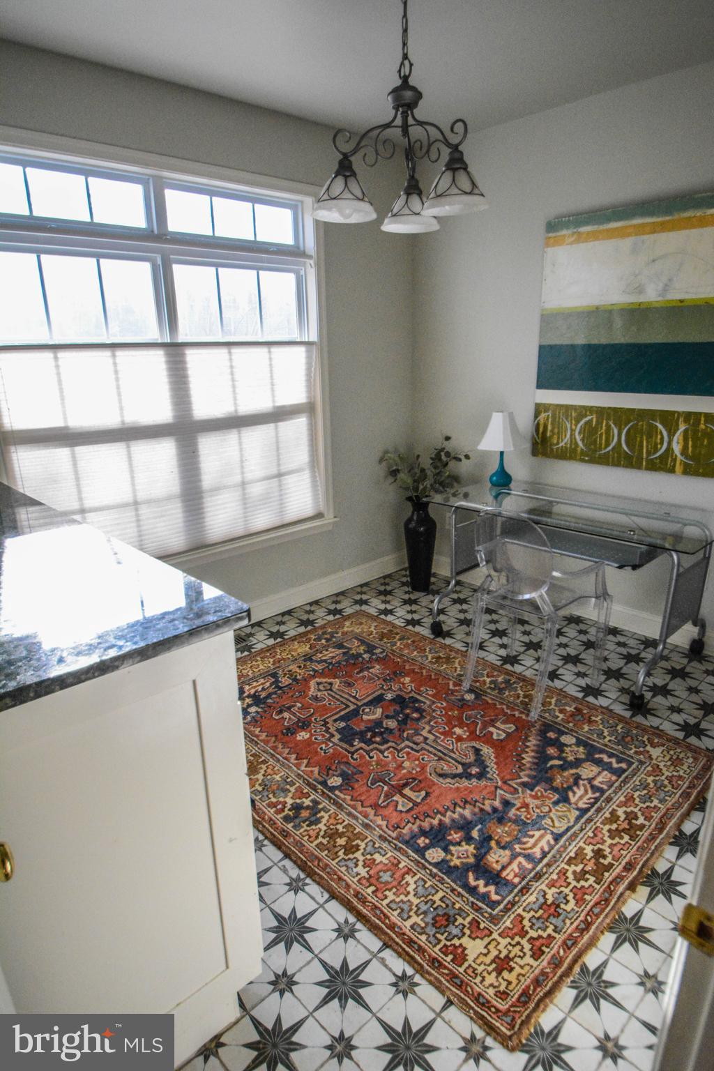 PRESIDENTIAL ESTS - Residential